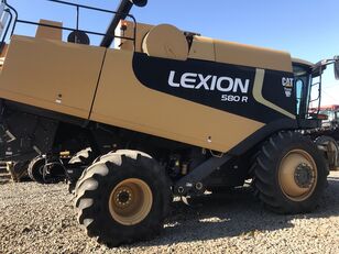 CATERPILLAR Lexion 580R grain harvester
