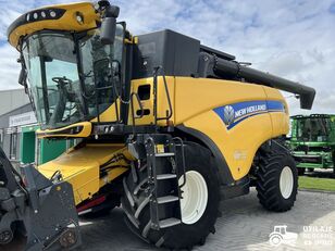 New Holland CX8.80 grain harvester